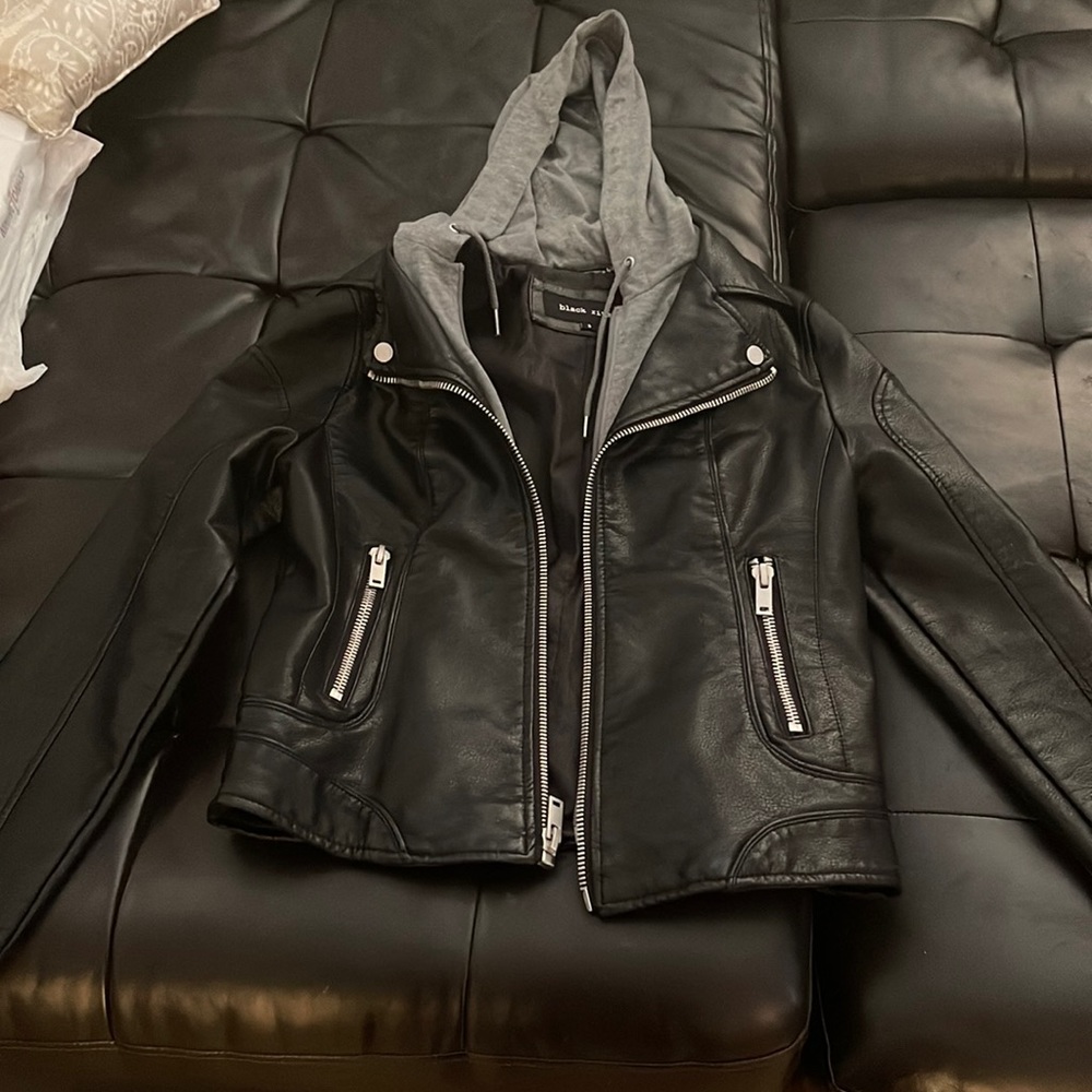 black river faux leather jacket with detachable piece, never worn